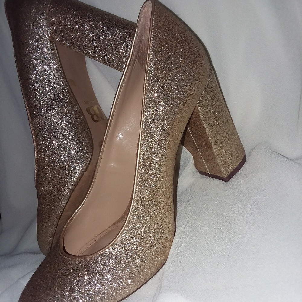 °Gianni Bini Gold Heels°